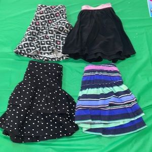 VGUC Lot 4 Toddler Ruffle Skirts w/ Shorts Scooter 5, 4/5 XS Jumping Bean Circo